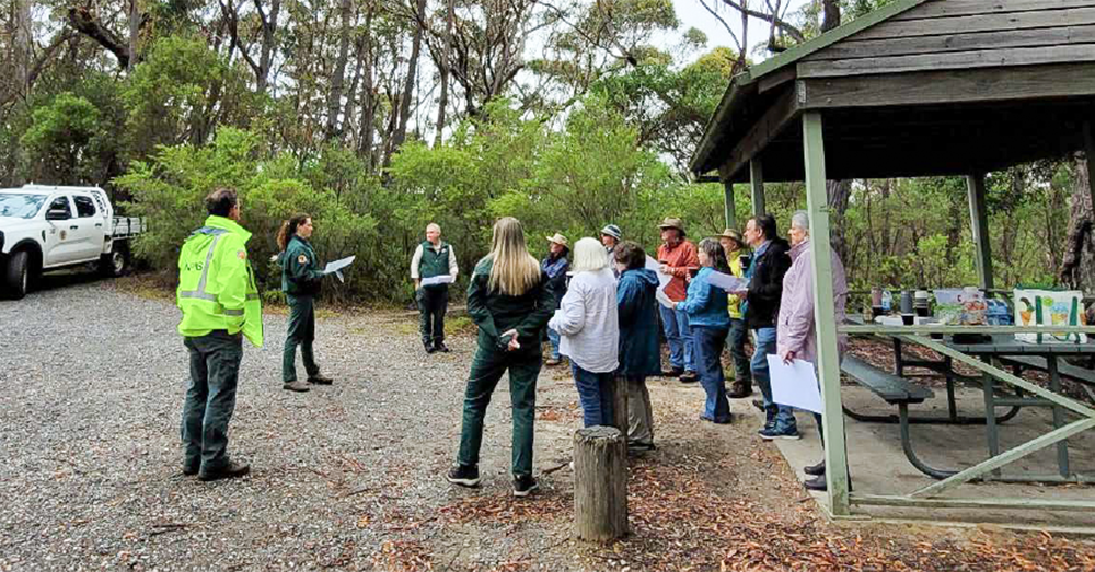 NPWS regional advisory committee members gathered in a national park.