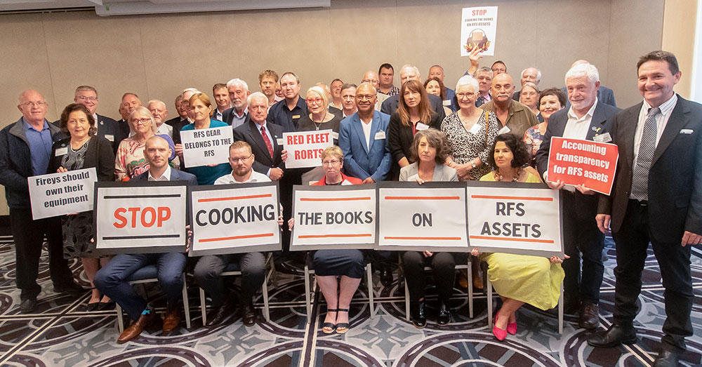 Rural and regional councillors are calling for the government to stop cooking the books in regard to RFS assets.