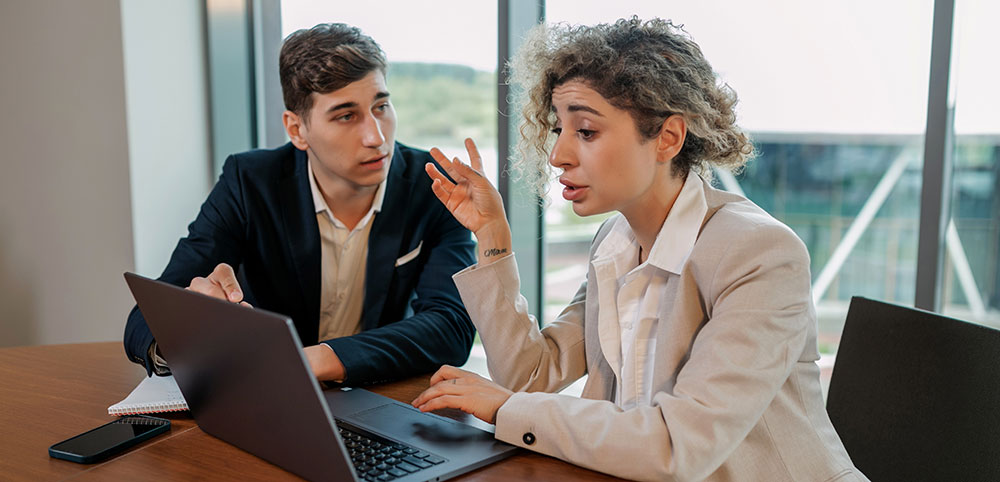 Performance Management/Conversations for People Leaders | LGNSW