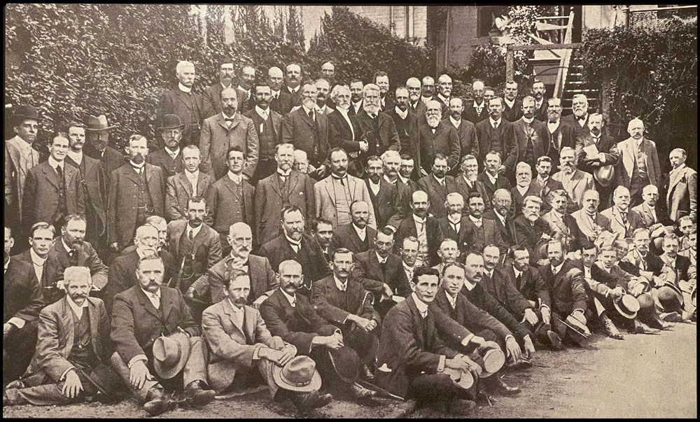 Members of the first annual conference of the Shires Association of NSW 1909.